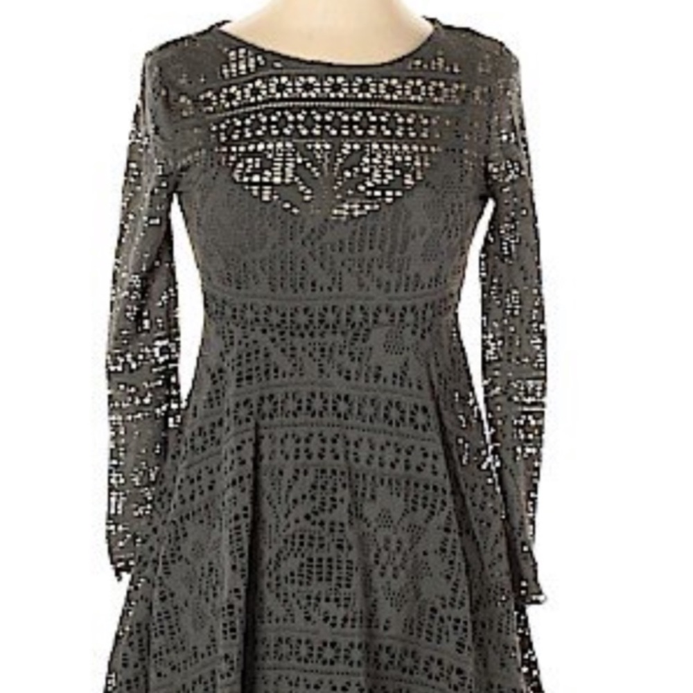 LAST CHANCE !! Free People A line lace 👗dress